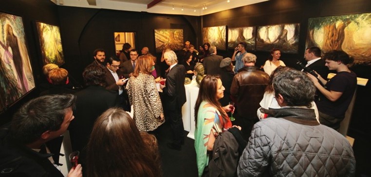 Joumana Haswany Exhibits Her Work In The Heart Of Paris!